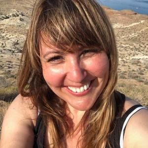 Meet your Posher, Caroline